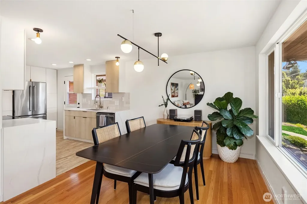 2502 NE 68th Street Seattle WA 98115