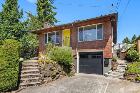 2502 NE 68th Street Seattle WA 98115