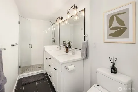 2502 NE 68th Street Seattle WA 98115