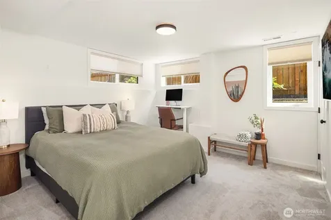 2502 NE 68th Street Seattle WA 98115