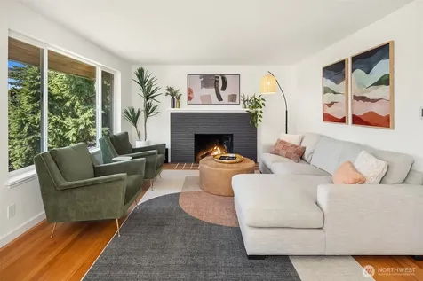 2502 NE 68th Street Seattle WA 98115