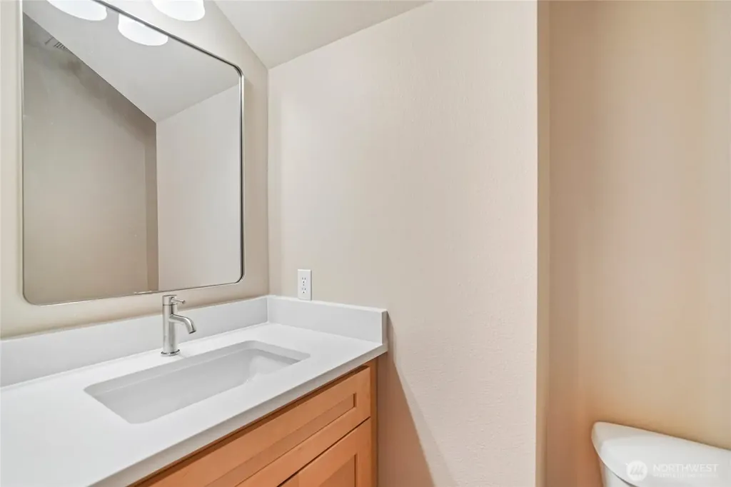 26487 NE Valley Street Duvall WA 98019