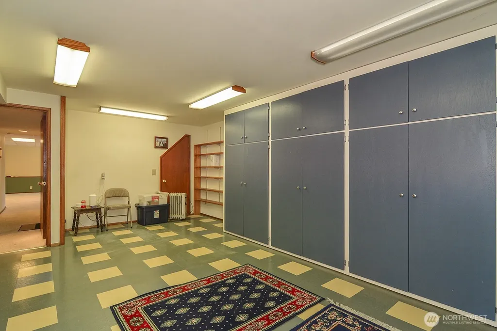 425 SW 183rd Street Normandy Park WA 98166