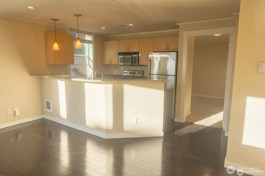 626 4th Avenue W Seattle WA 98119