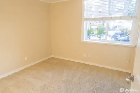 626 4th Avenue W Seattle WA 98119