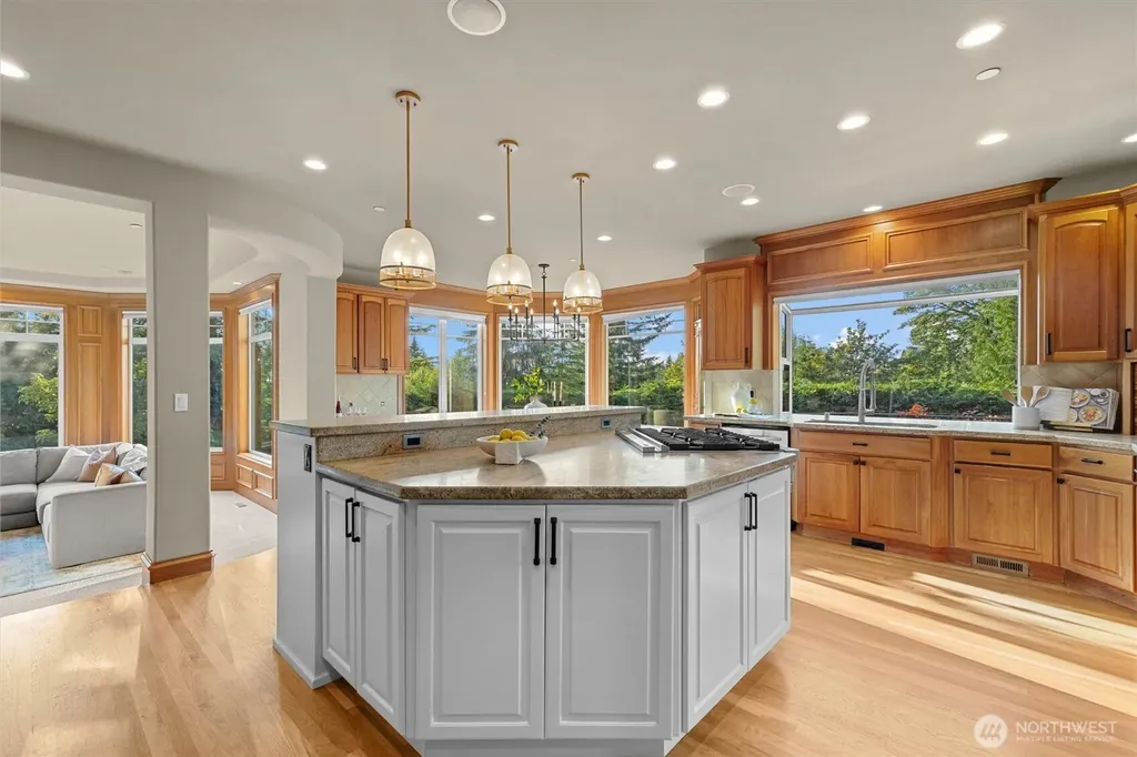 14716 SE 83rd Place Newcastle WA 98059