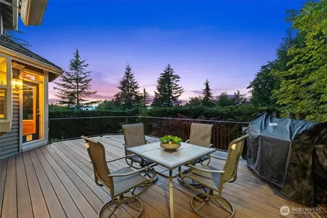 14716 SE 83rd Place Newcastle WA 98059