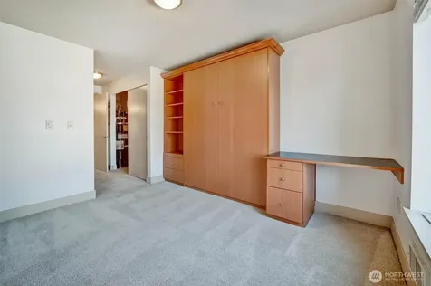 1550 Eastlake Avenue E Seattle WA 98102