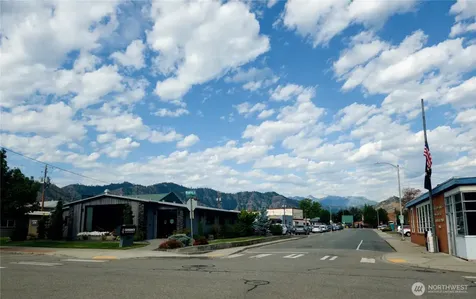 300 Woodring Street Cashmere WA 98815