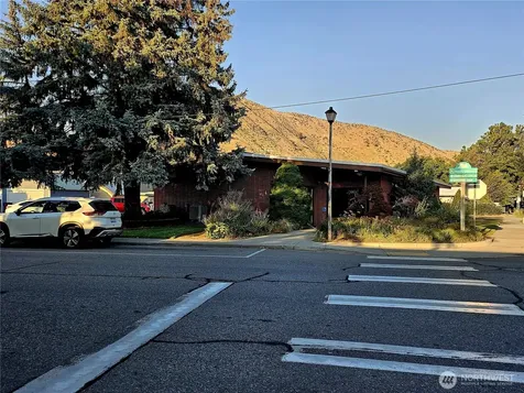 300 Woodring Street Cashmere WA 98815