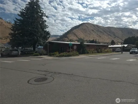 300 Woodring Street Cashmere WA 98815