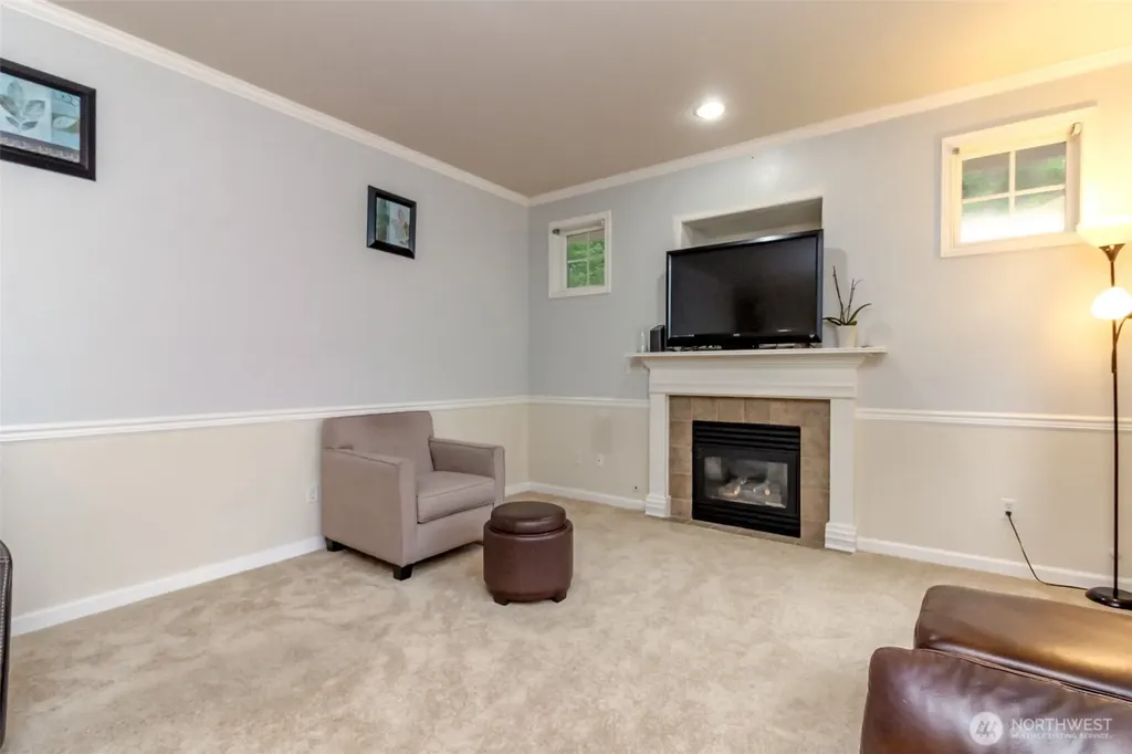 5610 W 61st Avenue University Place WA 98467