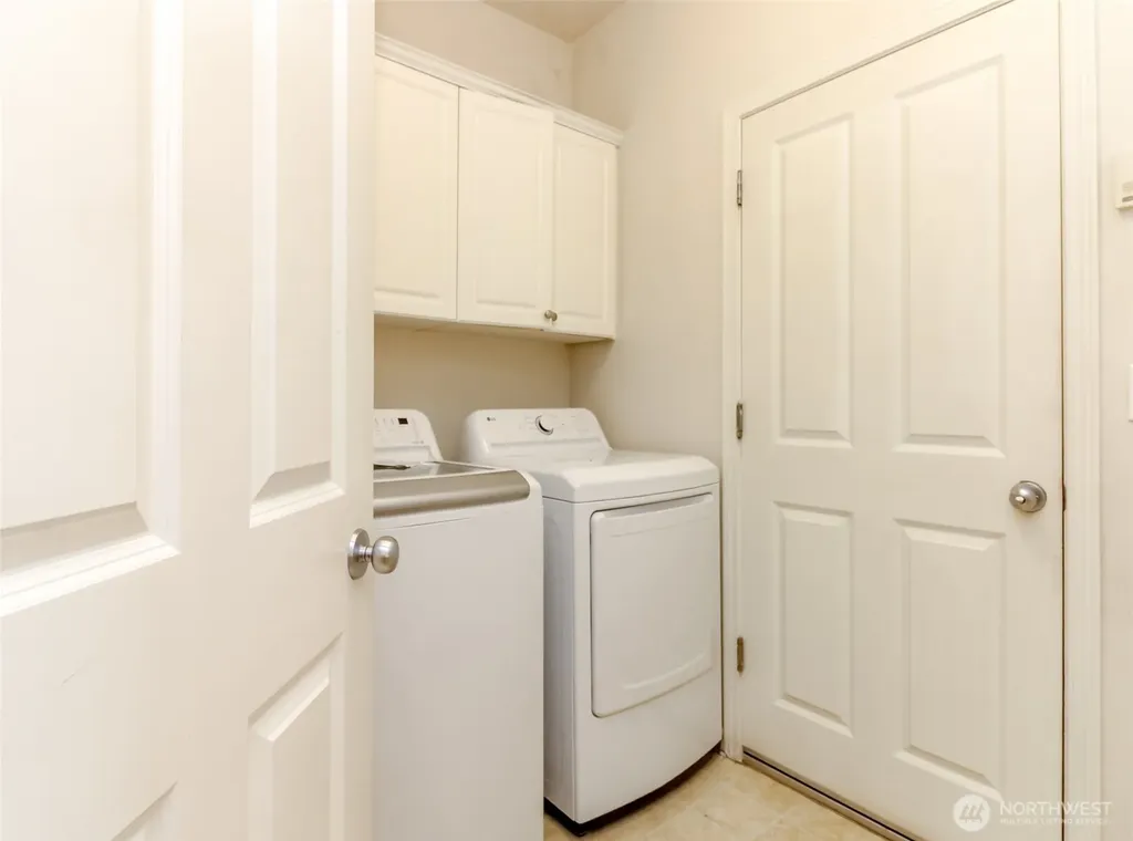 5610 W 61st Avenue University Place WA 98467