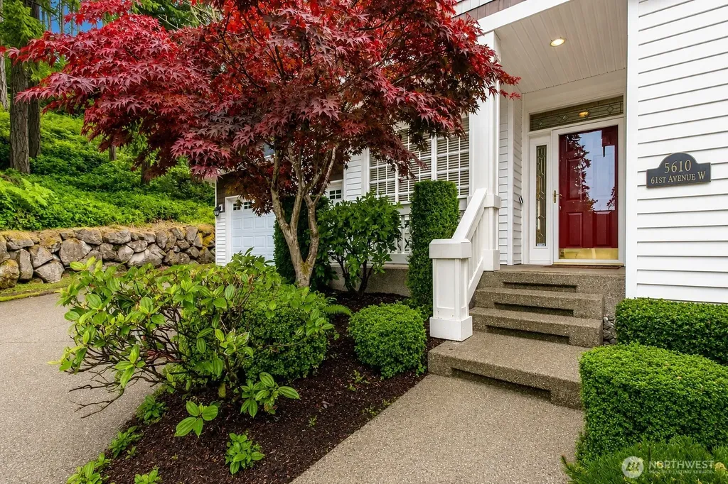 5610 W 61st Avenue University Place WA 98467