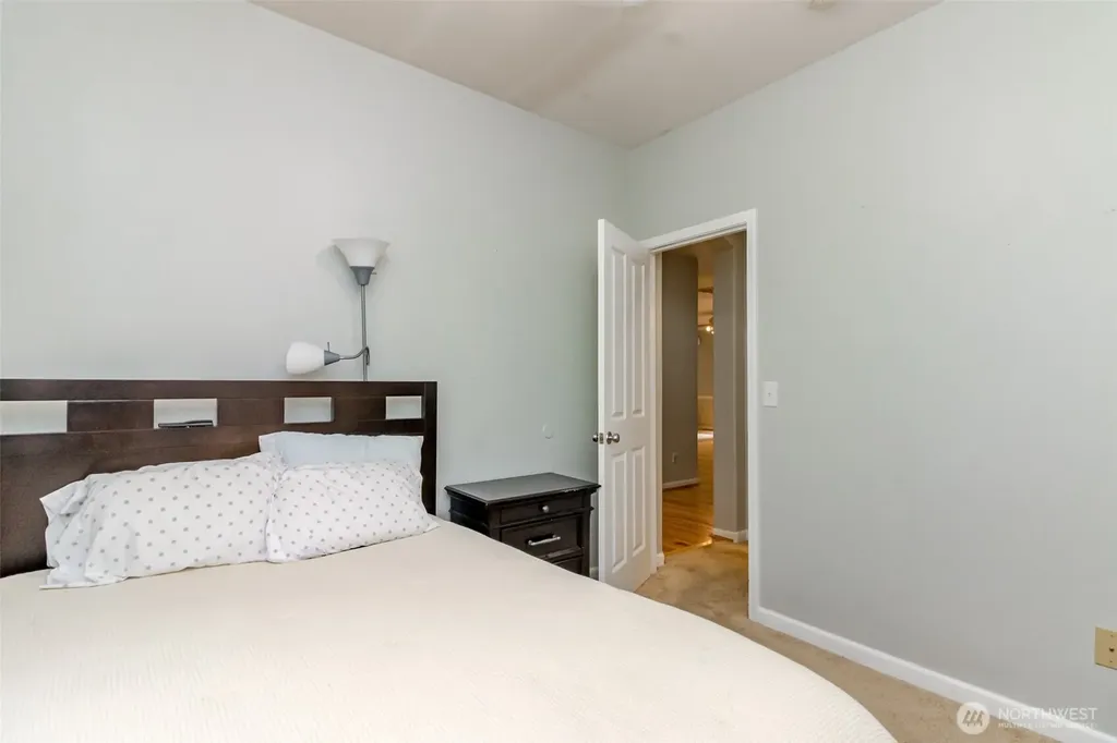 5610 W 61st Avenue University Place WA 98467