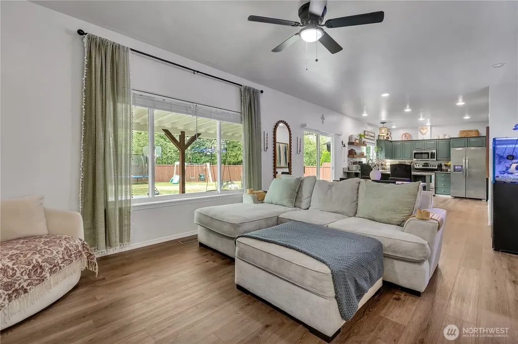 473 Mountain Circle Drive Buckley WA 98321