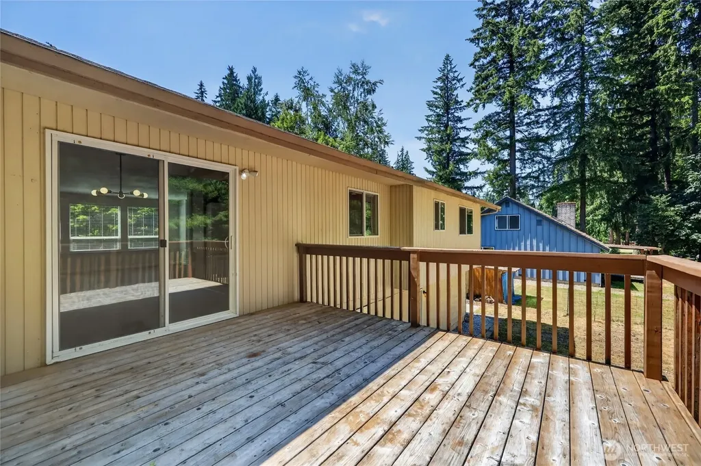 4017 107th Place NE Marysville WA 98271