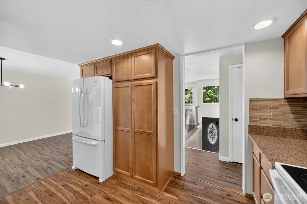4017 107th Place NE Marysville WA 98271
