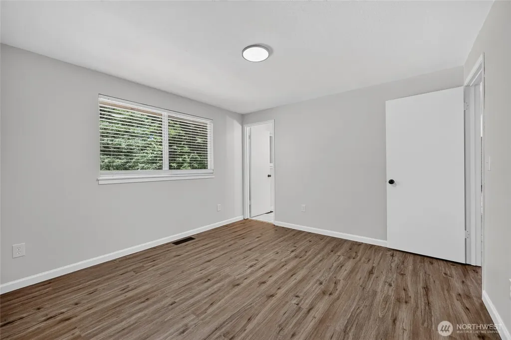 4017 107th Place NE Marysville WA 98271