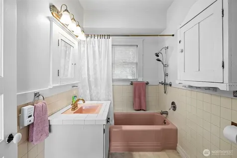 2706 S Judkins Street Seattle WA 98144