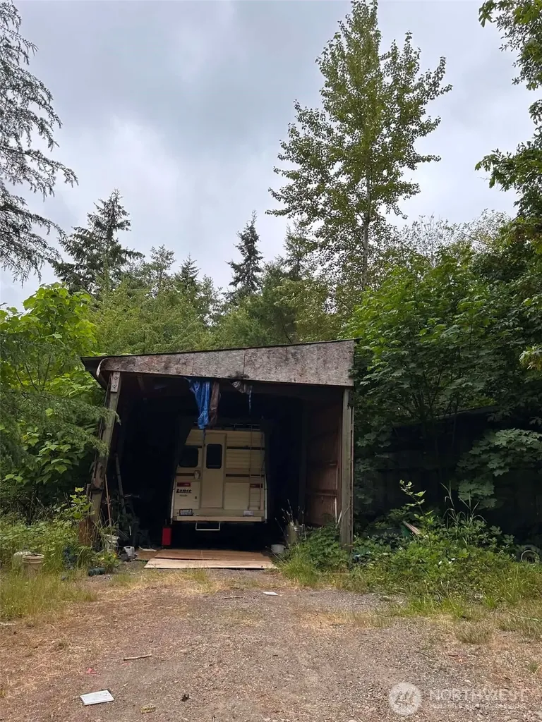 14140 Old Highway 99 SE Tenino WA 98589