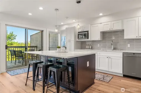 7250 NE Old Redmond Road Redmond WA 98052