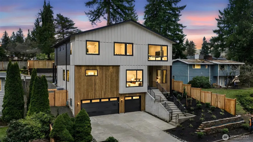 14 158th Place NE Bellevue WA 98008