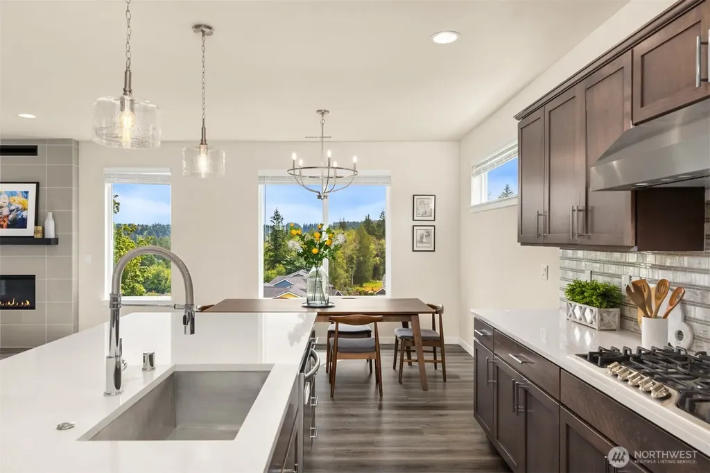17957 Sunrise Ridge Avenue NE Poulsbo WA 98370