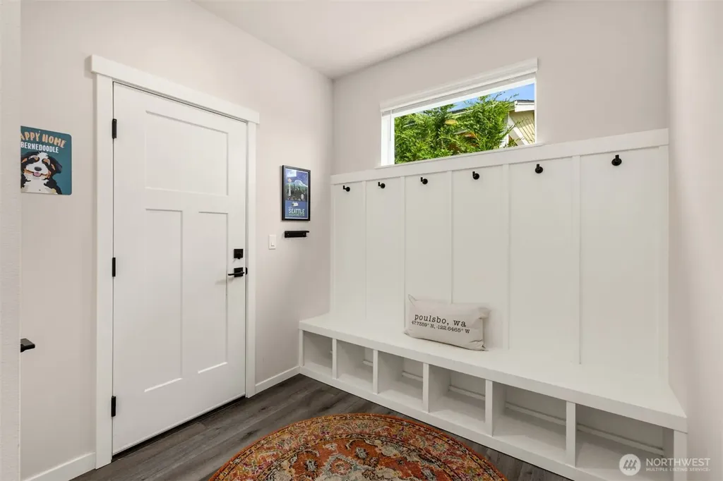 17957 Sunrise Ridge Avenue NE Poulsbo WA 98370