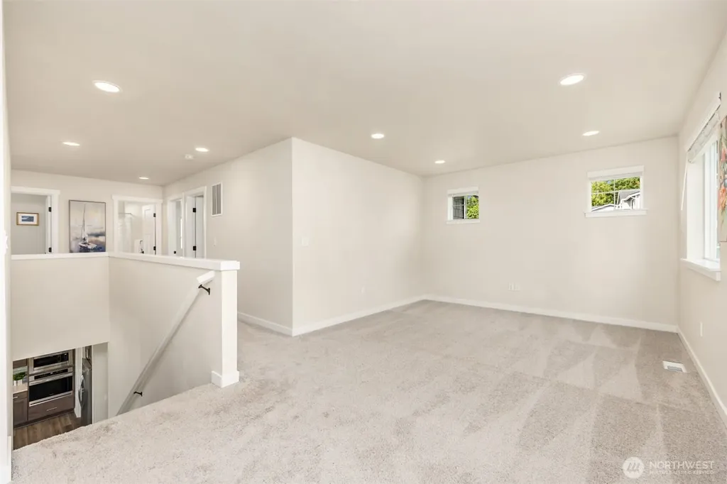 17957 Sunrise Ridge Avenue NE Poulsbo WA 98370