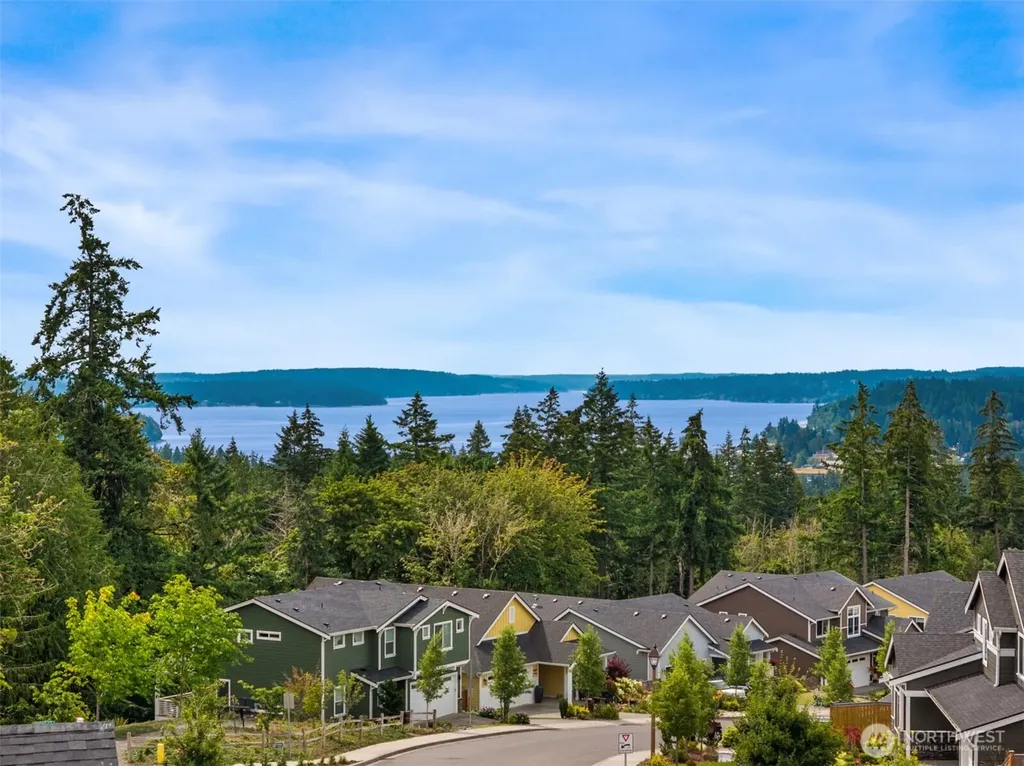 17957 Sunrise Ridge Avenue NE Poulsbo WA 98370