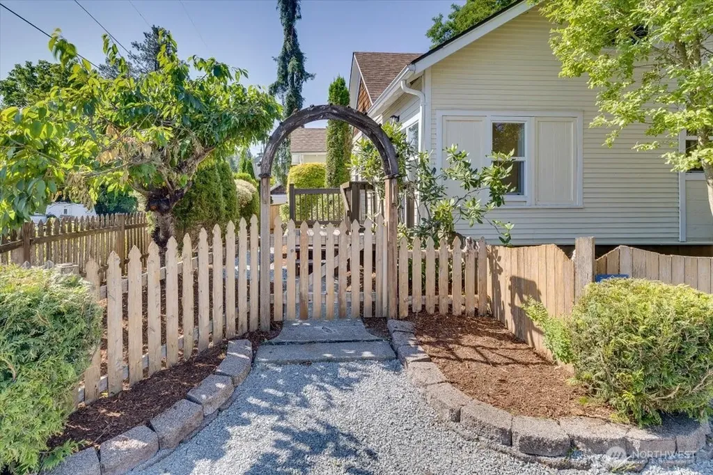 402 W Galena Street Granite Falls WA 98252
