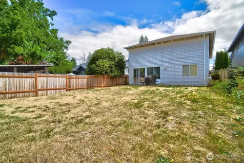 10245 42nd Avenue SW Seattle WA 98146