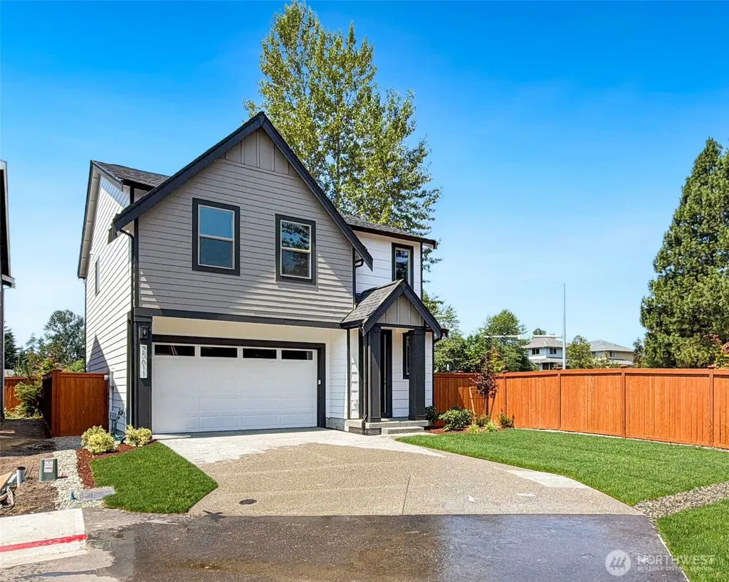 12611 SE 256th Place Kent WA 98030