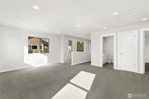 12611 SE 256th Place Kent WA 98030