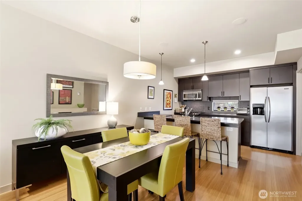 4923 39th Avenue S Seattle WA 98118