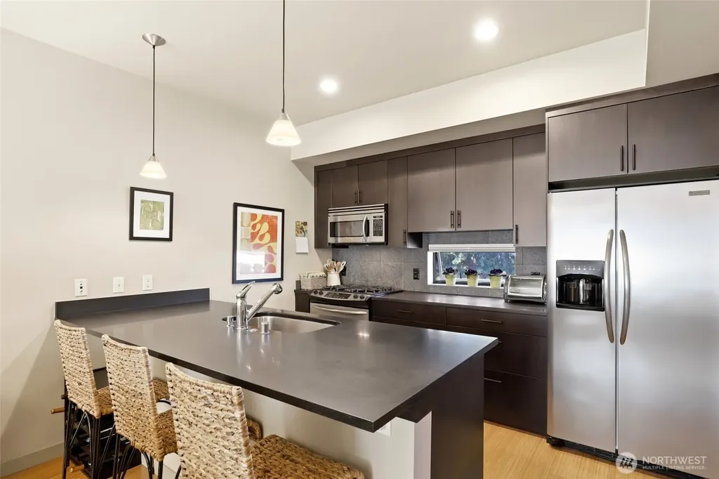 4923 39th Avenue S Seattle WA 98118