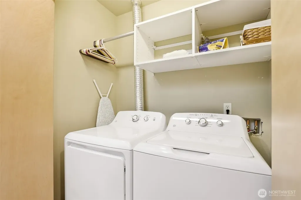 4923 39th Avenue S Seattle WA 98118