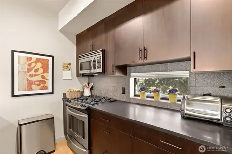 4923 39th Avenue S Seattle WA 98118