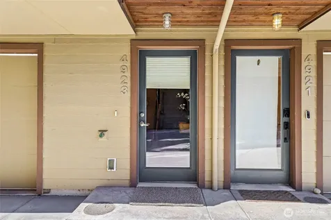 4923 39th Avenue S Seattle WA 98118
