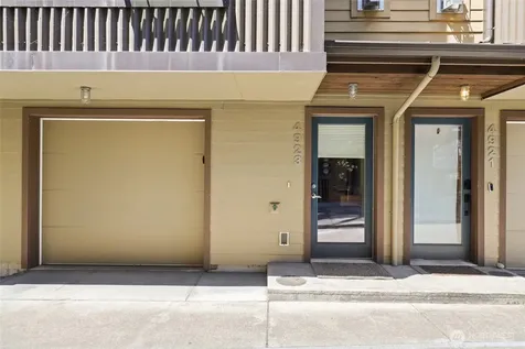 4923 39th Avenue S Seattle WA 98118