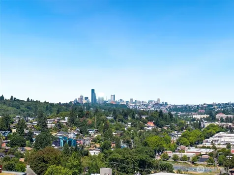 4923 39th Avenue S Seattle WA 98118