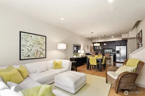 4923 39th Avenue S Seattle WA 98118