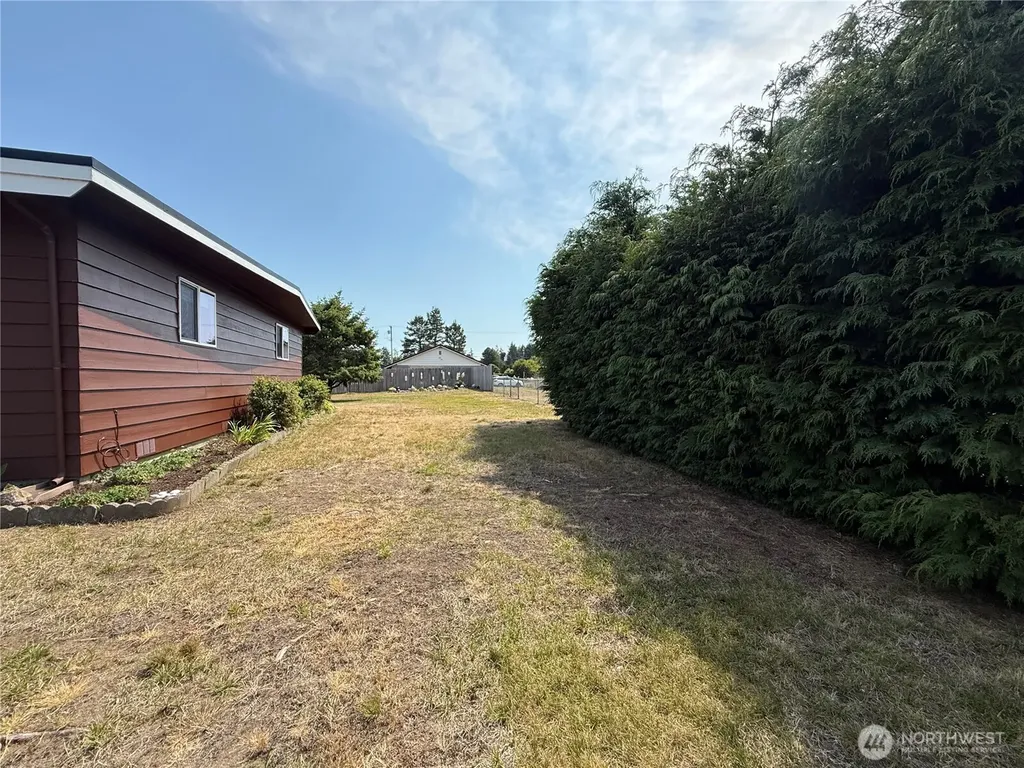 201 W Seattle Avenue Westport WA 98595