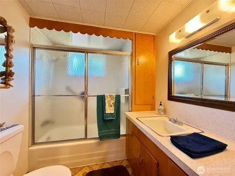 201 W Seattle Avenue Westport WA 98595