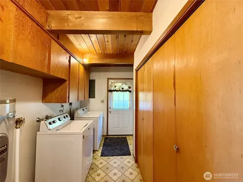 201 W Seattle Avenue Westport WA 98595