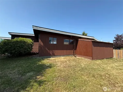 201 W Seattle Avenue Westport WA 98595