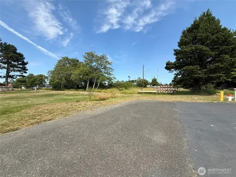 201 W Seattle Avenue Westport WA 98595