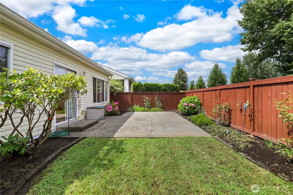 7404 143rd Avenue Ct E Sumner WA 98390