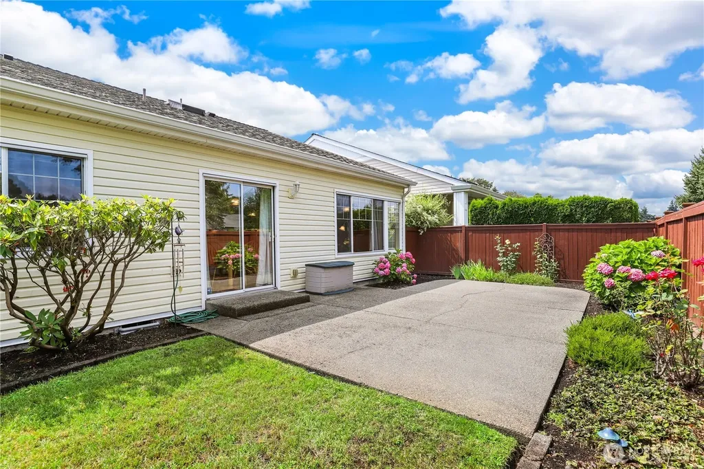 7404 143rd Avenue Ct E Sumner WA 98390